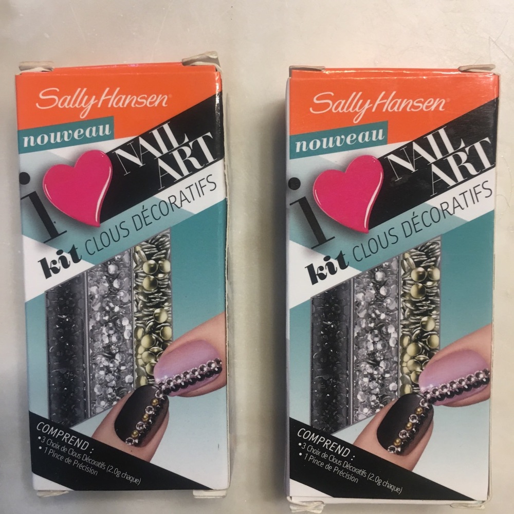 NIB sally Hansen nail stud kit